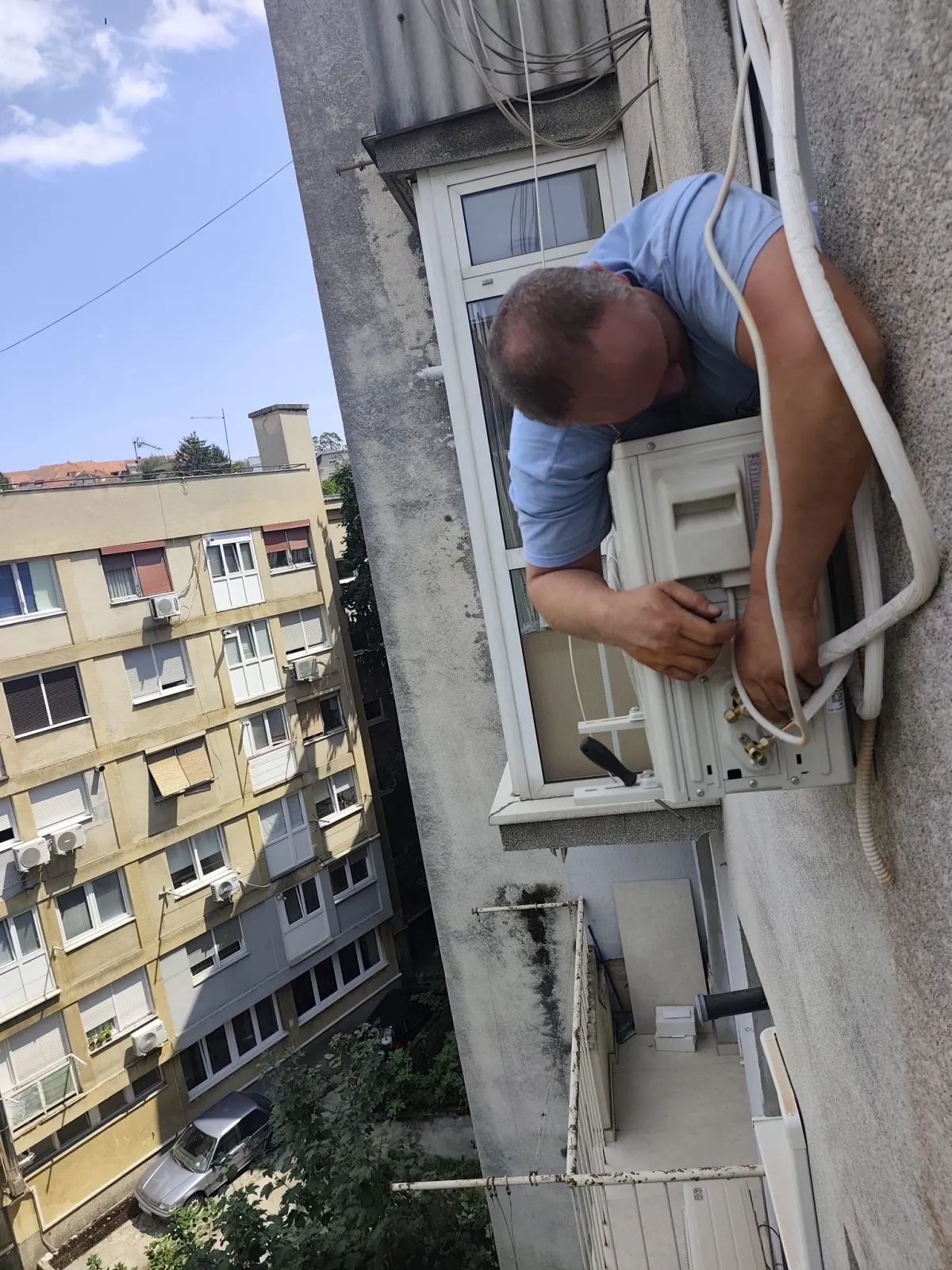 Montaža klima uređaja na terenu - Oslaković servis